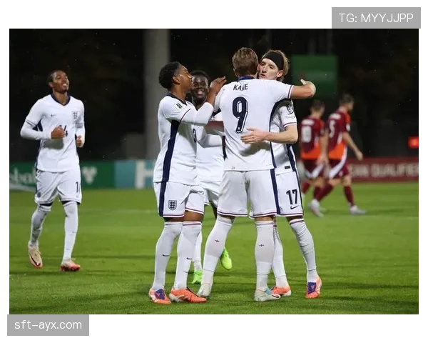 韦斯·弗洛：英超赛季表现稳健，成球队争冠关键新星